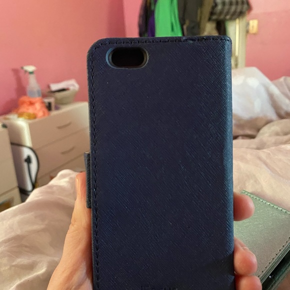 Iphone 6 case - Picture 2 of 3